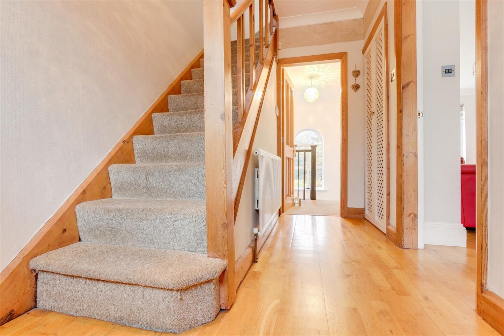 Sherwood Vale, Sherwood, Nottinghamshire, NG5 4EB