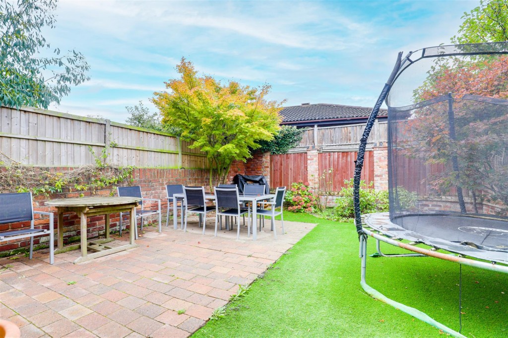 Stratford Road, West Bridgford, Nottinghamshire, NG2 6BA