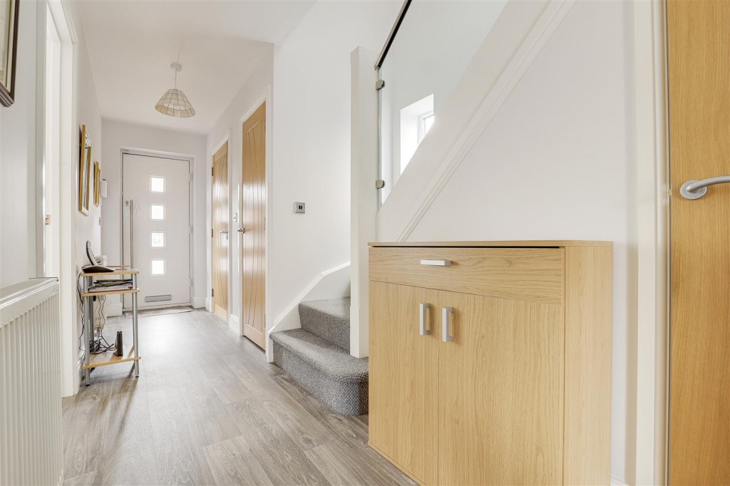 Carrfield Avenue, Toton, Nottinghamshire, NG9 6FE