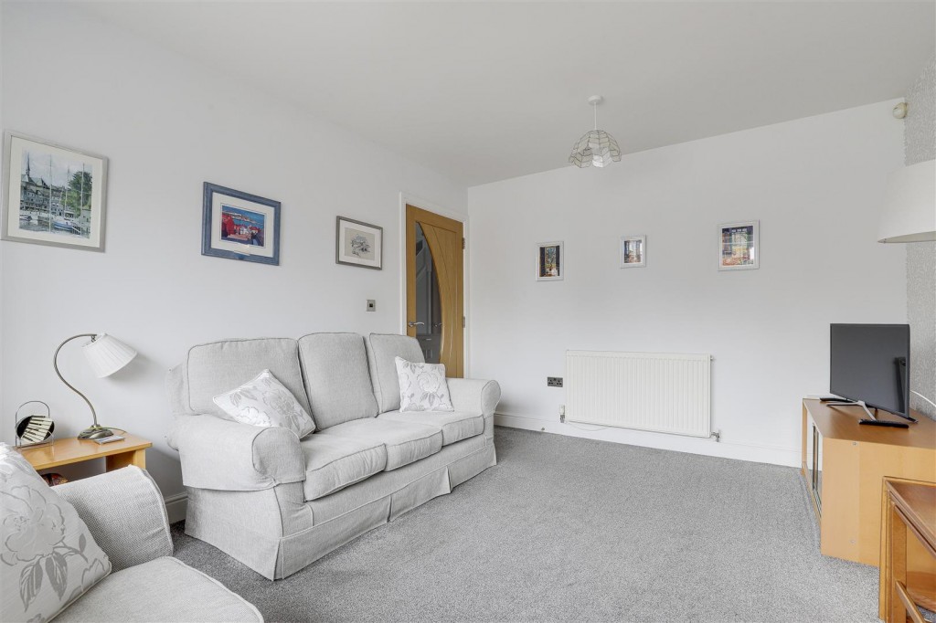 Carrfield Avenue, Toton, Nottinghamshire, NG9 6FE