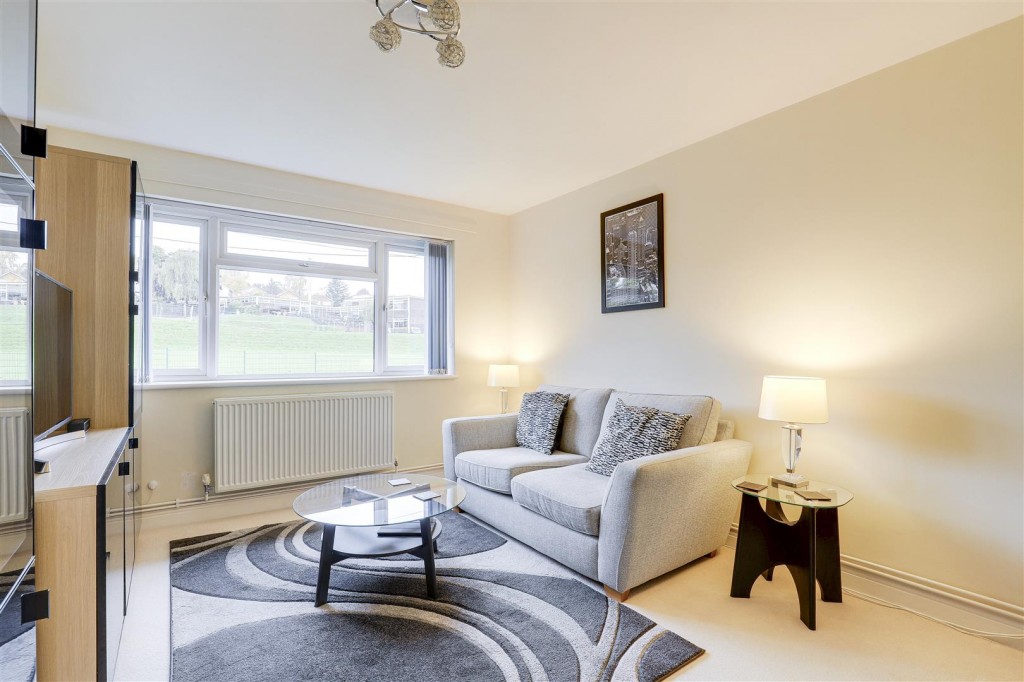 Rutland Road, Gedling, Nottingham, NG4 4JQ