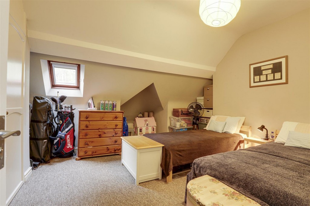 Devonshire Promenade, Lenton, Nottinghamshire, NG7 2DS