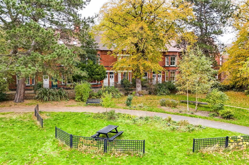 Devonshire Promenade, Lenton, Nottinghamshire, NG7 2DS