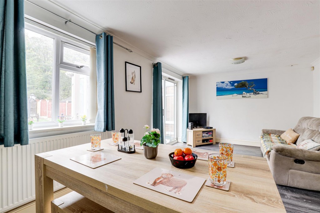 Hotspur Drive, Colwick, Nottinghamshire, NG4 2BS