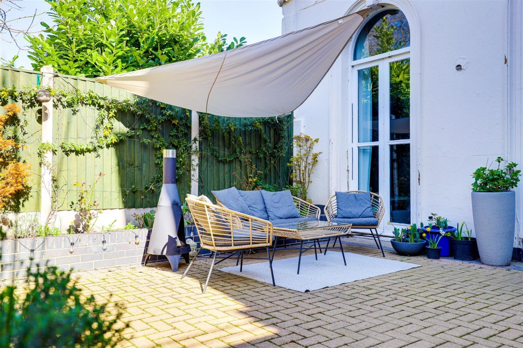 Clarendon Street, Nottingham, Nottinghamshire, NG1 5HR