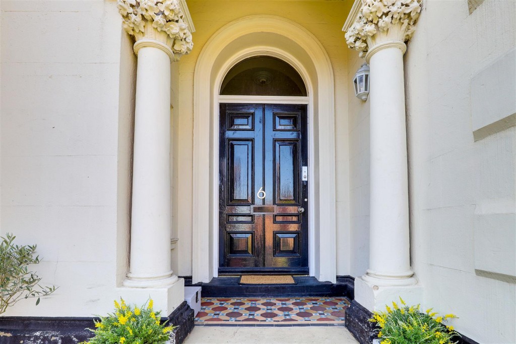 Clarendon Street, Nottingham, Nottinghamshire, NG1 5HR