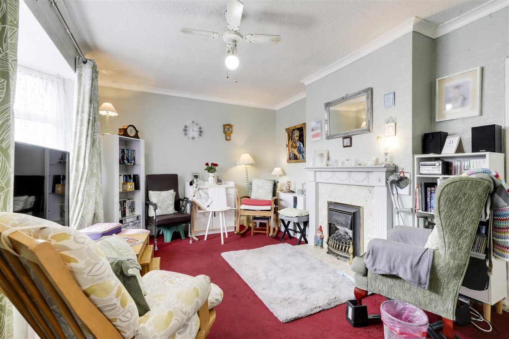 Woodstock Avenue, Radford, Nottinghamshire, NG7 5QP