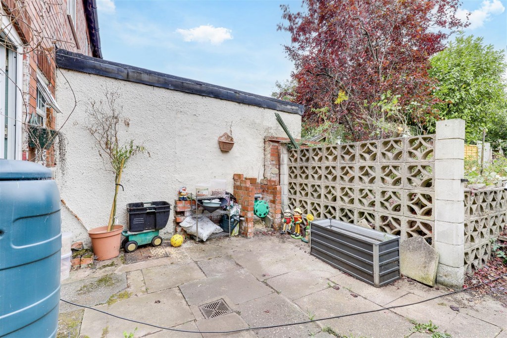 Woodstock Avenue, Radford, Nottinghamshire, NG7 5QP