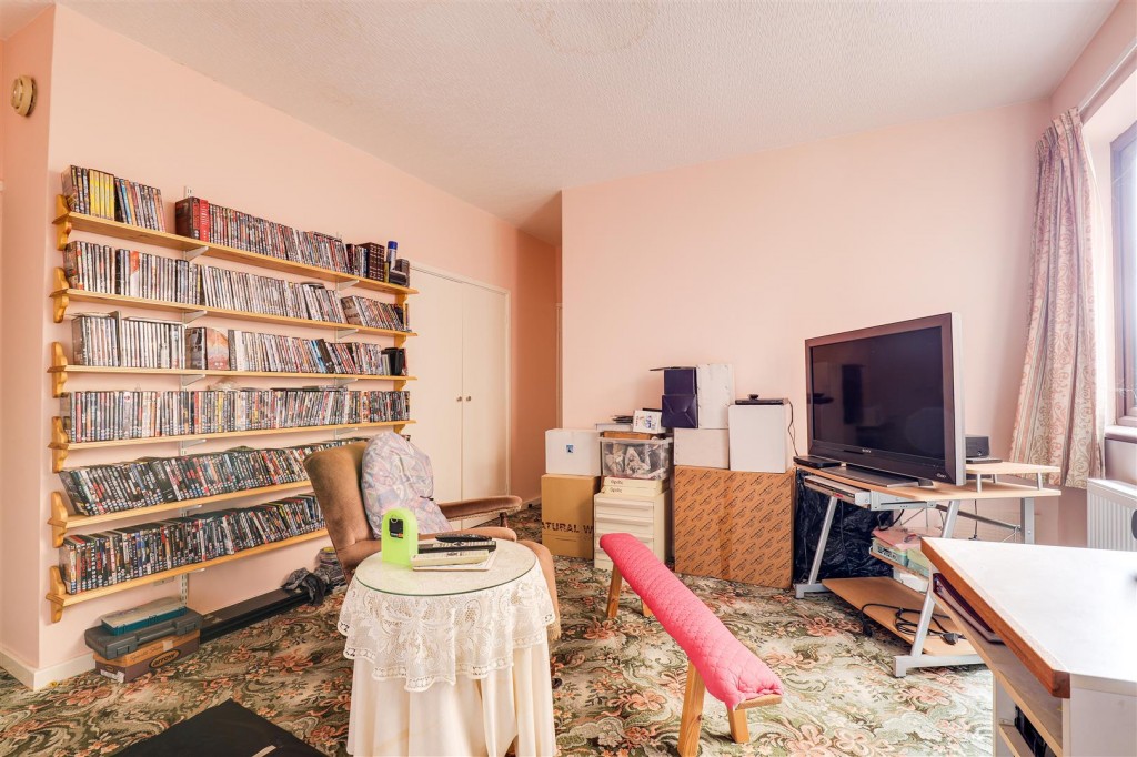 Foxhill Road, Burton Joyce, Nottinghamshire, NG14 5DB