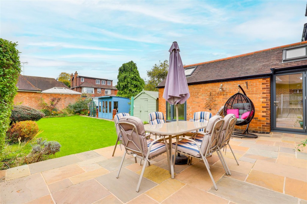 Florence Road, West Bridgford, Nottinghamshire, NG2 5HR