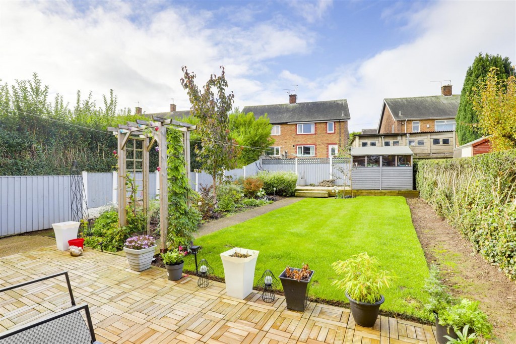 Goathland Close, Bestwood Park, Nottinghamshire, NG5 5QH