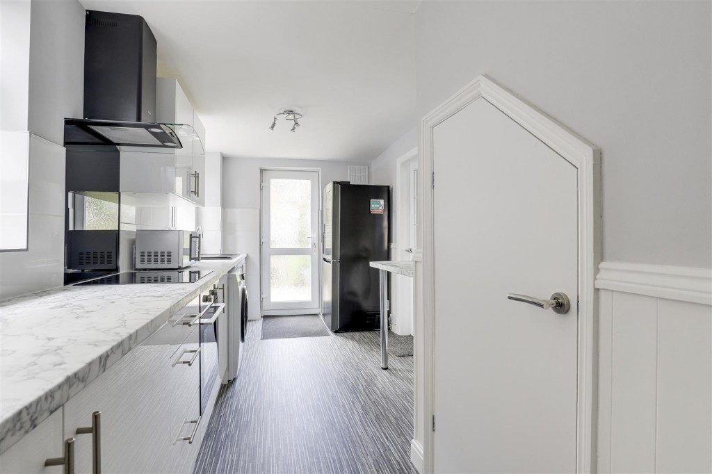 Goathland Close, Bestwood Park, Nottinghamshire, NG5 5QH