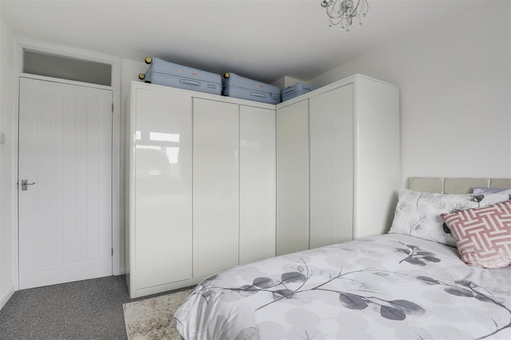 Goathland Close, Bestwood Park, Nottinghamshire, NG5 5QH