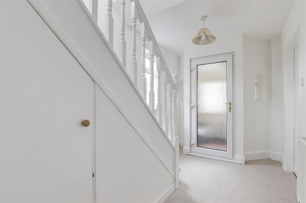 Harrow Road, West Bridgford, Nottinghamshire, NG2 7DX