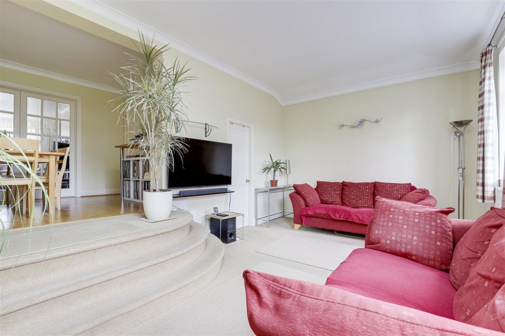 Harrow Road, West Bridgford, Nottinghamshire, NG2 7DX