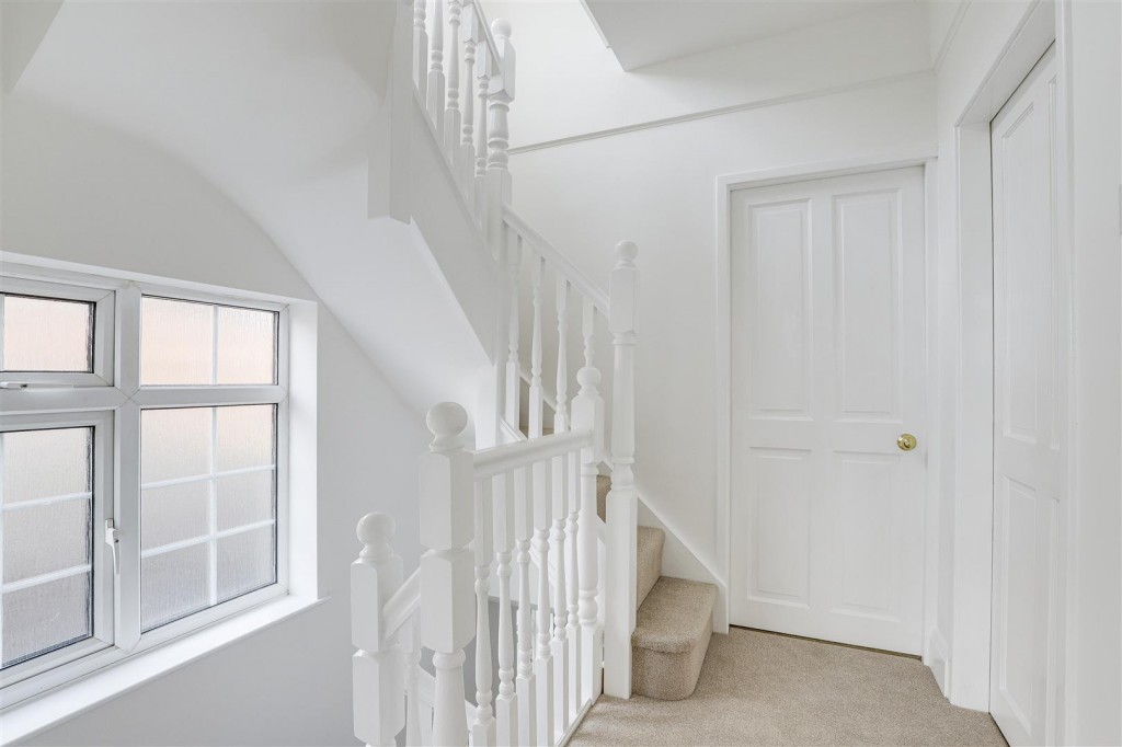 Harrow Road, West Bridgford, Nottinghamshire, NG2 7DX