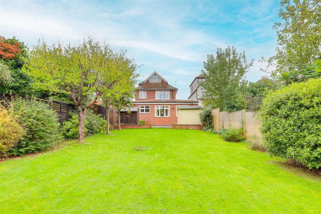 Harrow Road, West Bridgford, Nottinghamshire, NG2 7DX