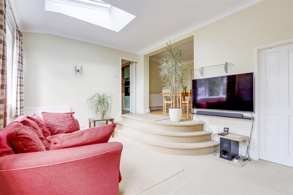 Harrow Road, West Bridgford, Nottinghamshire, NG2 7DX