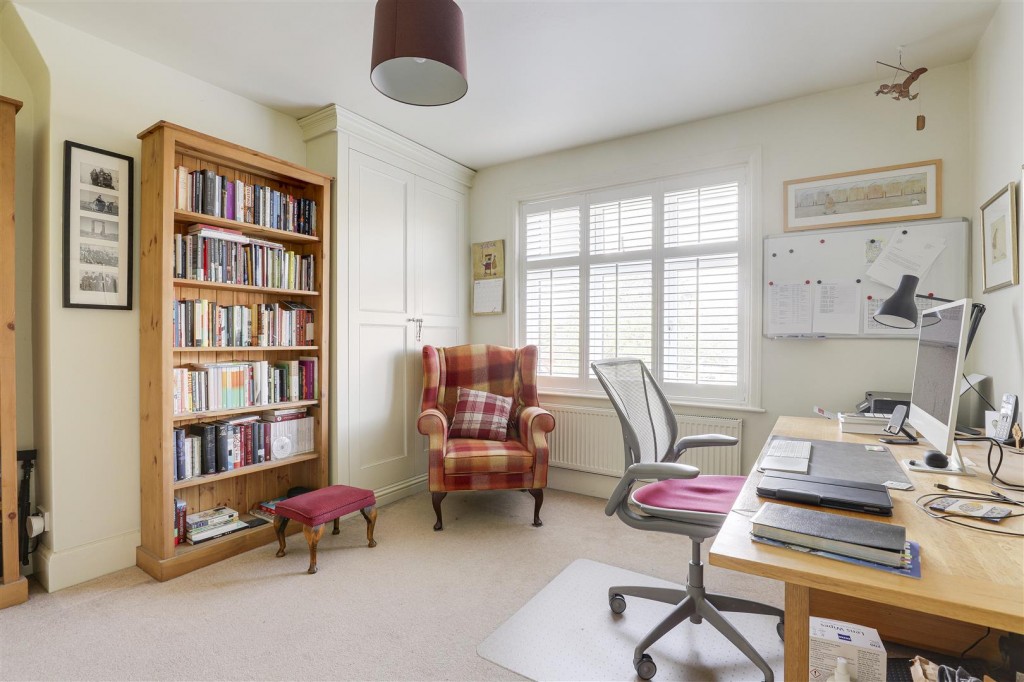 Violet Road, West Bridgford, Nottinghamshire, NG2 5HA