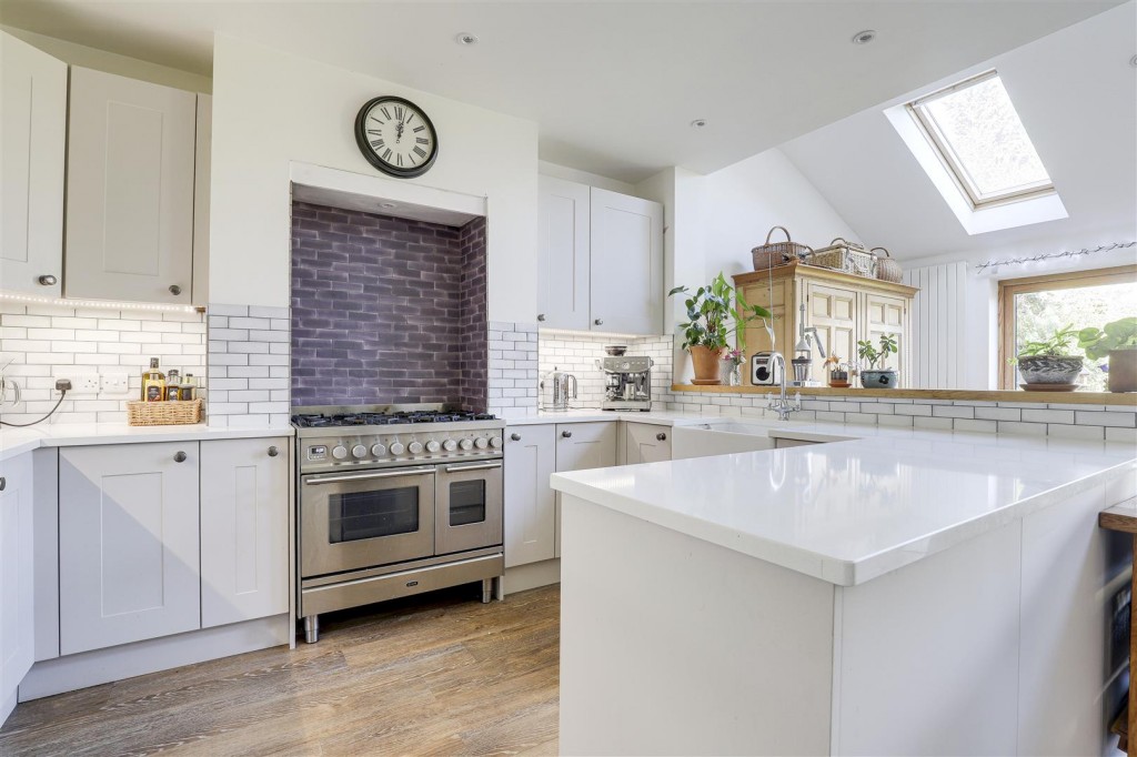 Violet Road, West Bridgford, Nottinghamshire, NG2 5HA