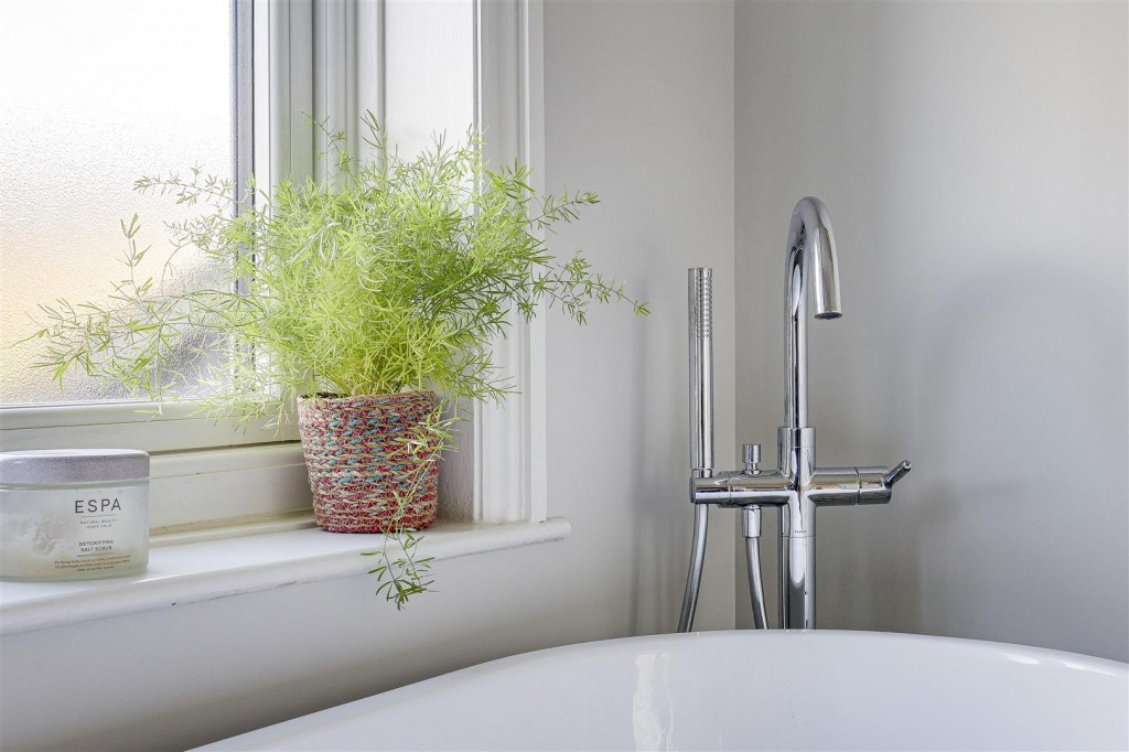 Violet Road, West Bridgford, Nottinghamshire, NG2 5HA