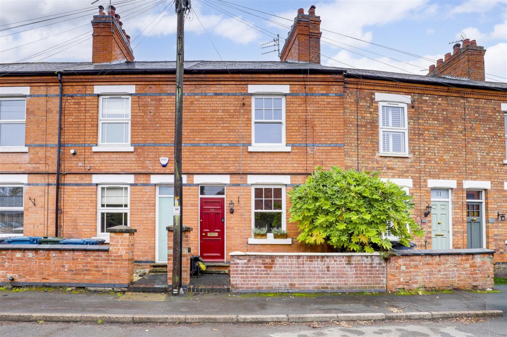 Shaw Street, Ruddington, Nottinghamshire, NG11 6HF