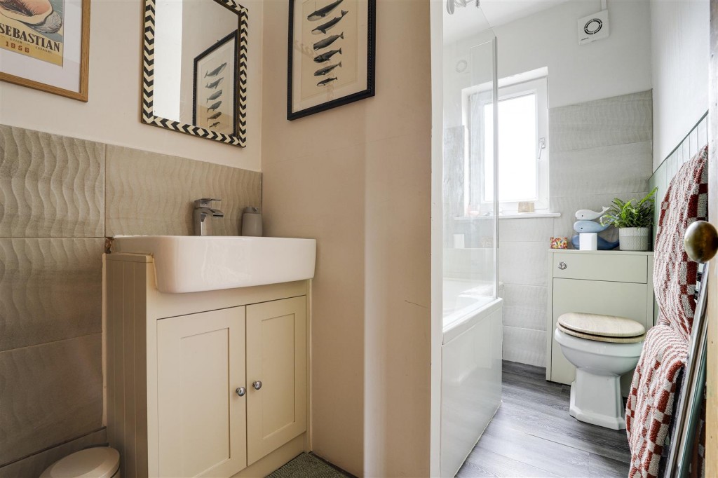 Shaw Street, Ruddington, Nottinghamshire, NG11 6HF