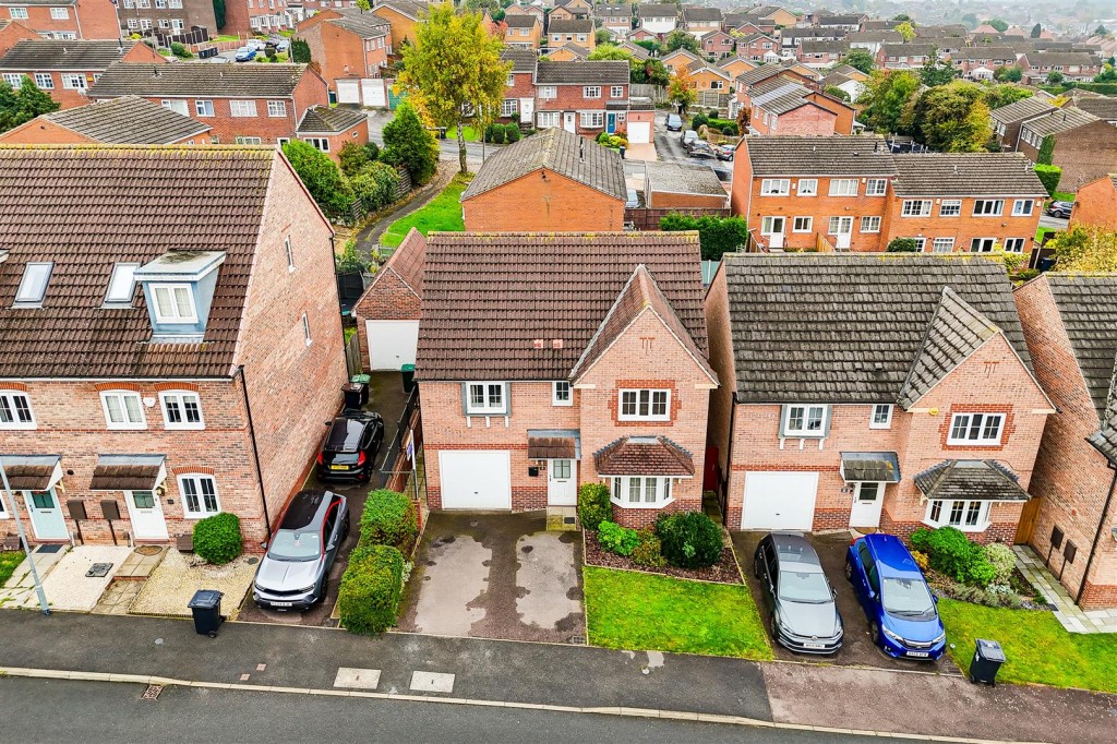 Ladybank Rise, Arnold, Nottinghamshire, NG5 8QG