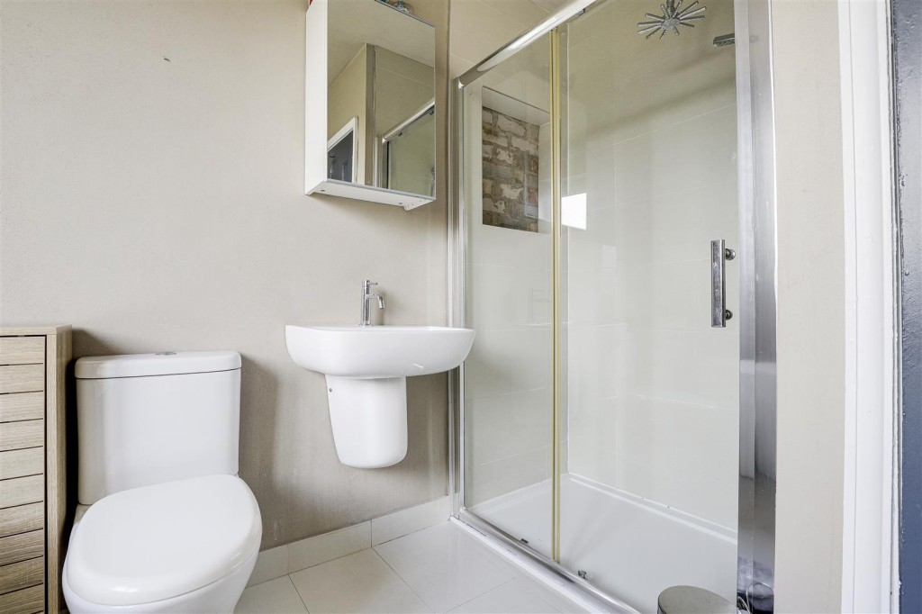 Roseleigh Avenue, Mapperley, Nottinghamshire, NG3 6FJ