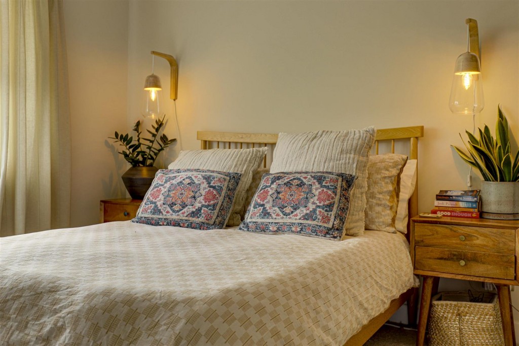 Victoria Road, Bunny, Nottinghamshire, NG11 6QF