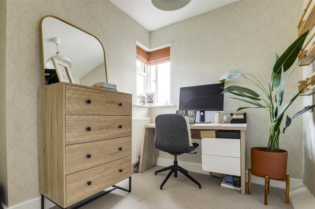 Victoria Road, Bunny, Nottinghamshire, NG11 6QF