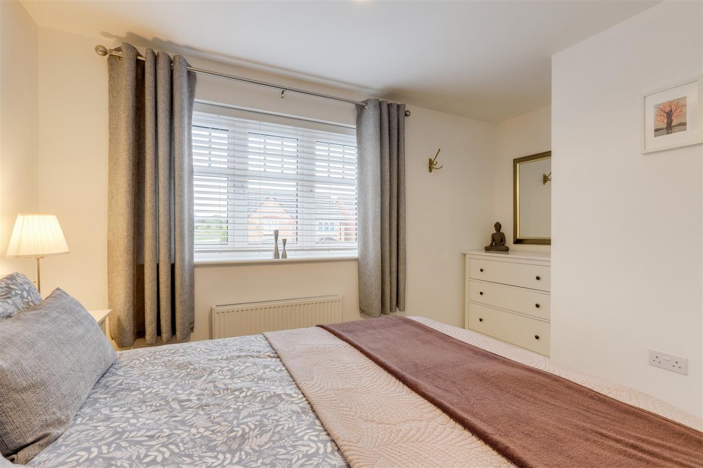 Canberra Crescent, Hucknall, Nottinghamshire, NG15 6WH