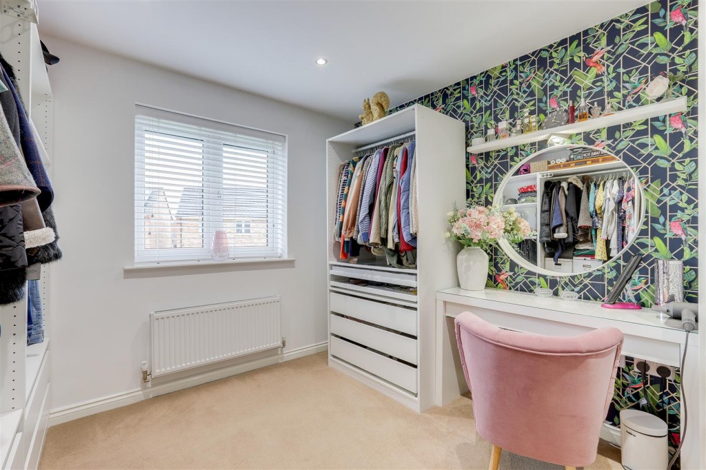 Canberra Crescent, Hucknall, Nottinghamshire, NG15 6WH