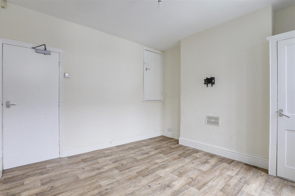 Glentworth Road, Radford, Nottinghamshire, NG7 5QN