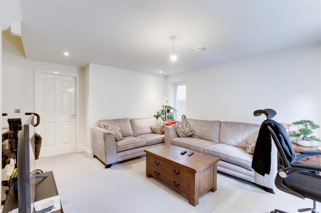 Bestwood Road, Bestwood Village, Nottinghamshire, NG6 8ZW