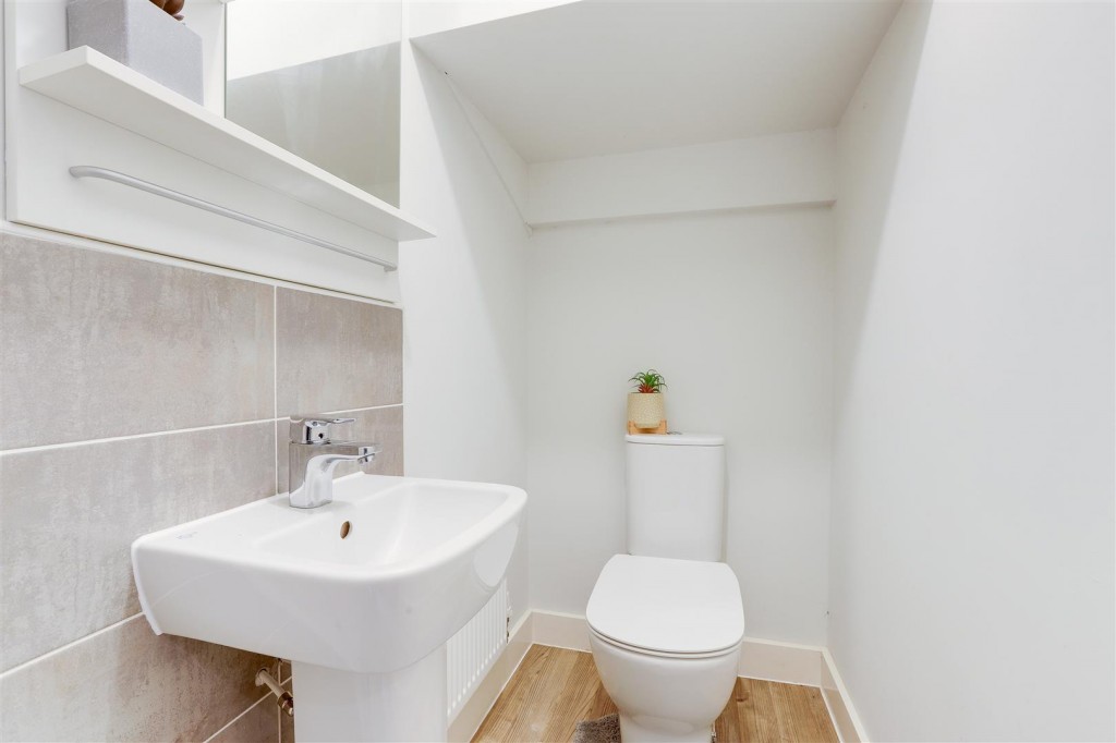 Bestwood Road, Bestwood Village, Nottinghamshire, NG6 8ZW