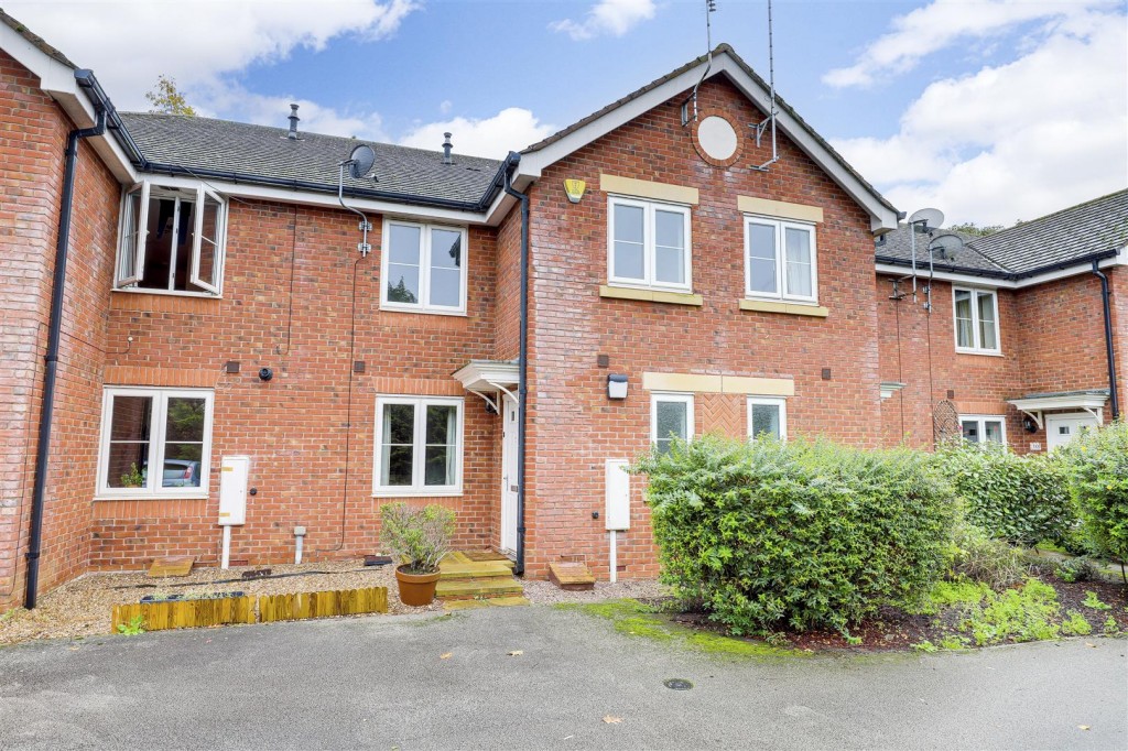 Bramley Court, Gamston, Nottinghamshire, NG2 6UH