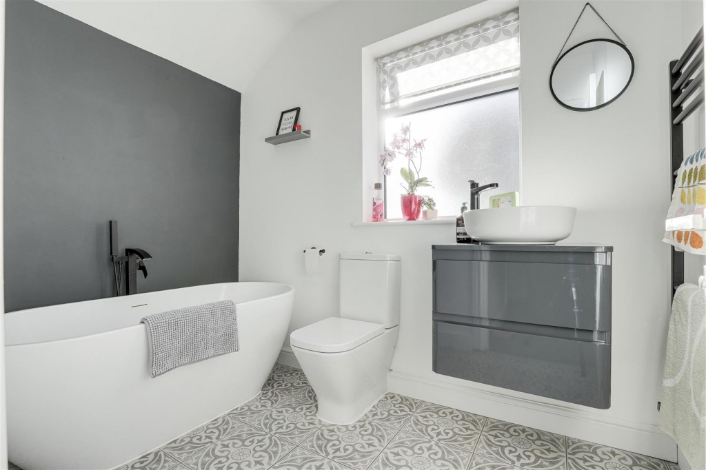 Eltham Road, West Bridgford, Nottinghamshire, NG2 5JN