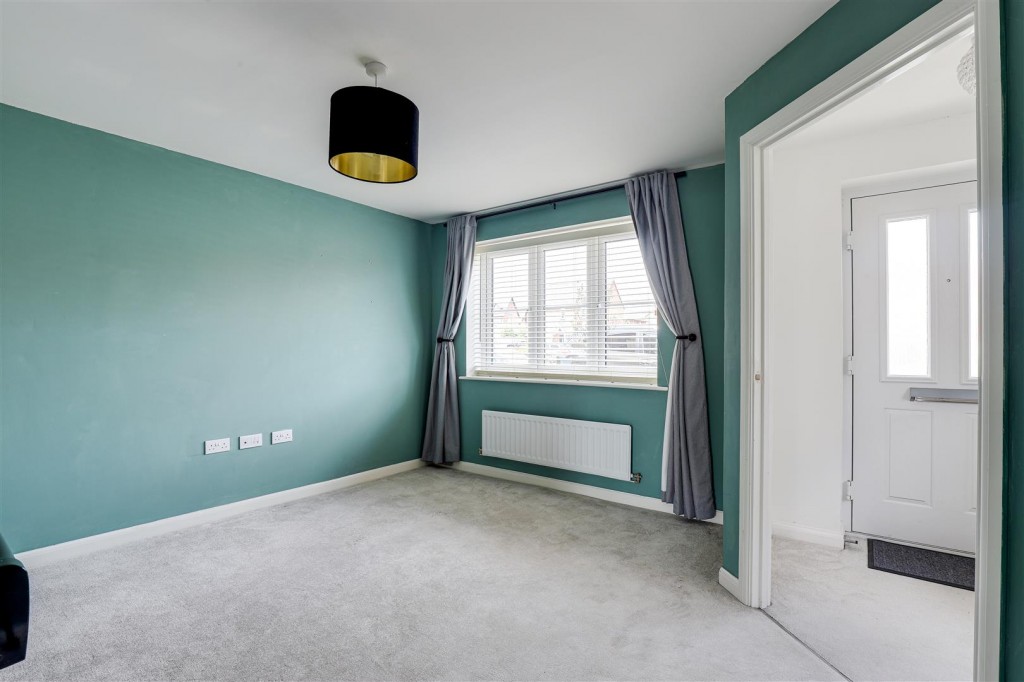 Rose Way, Edwalton, Nottinghamshire, NG12 4JE