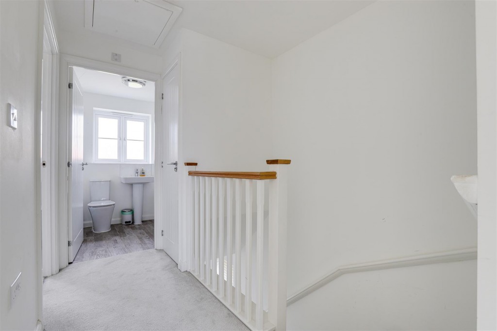 Rose Way, Edwalton, Nottinghamshire, NG12 4JE