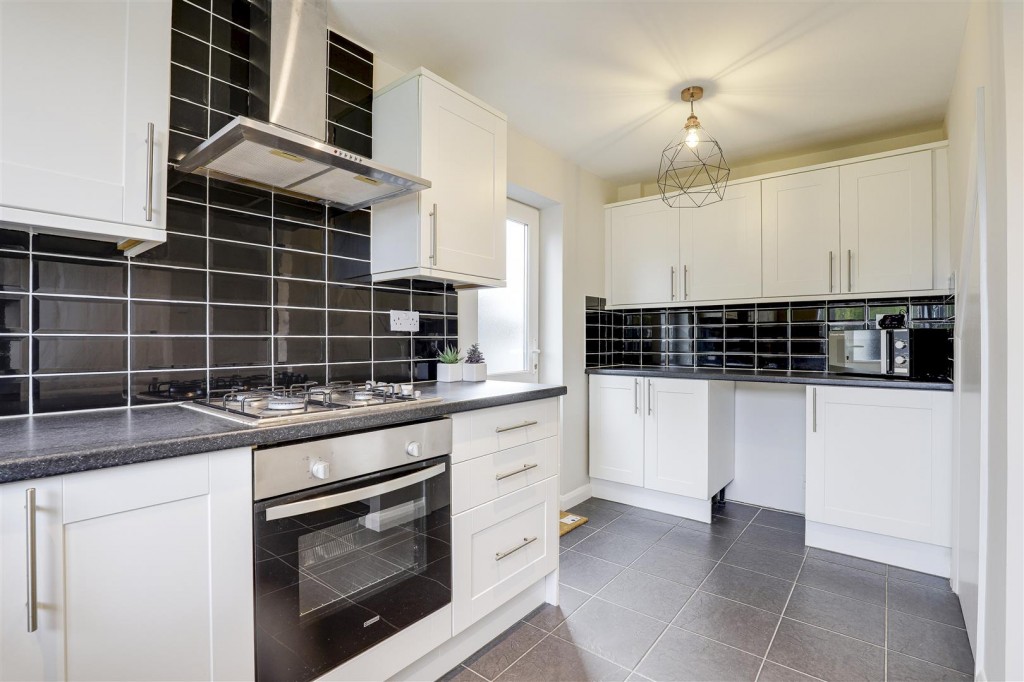 Bunting Close, Ilkeston, Derbyshire, DE7 4JE