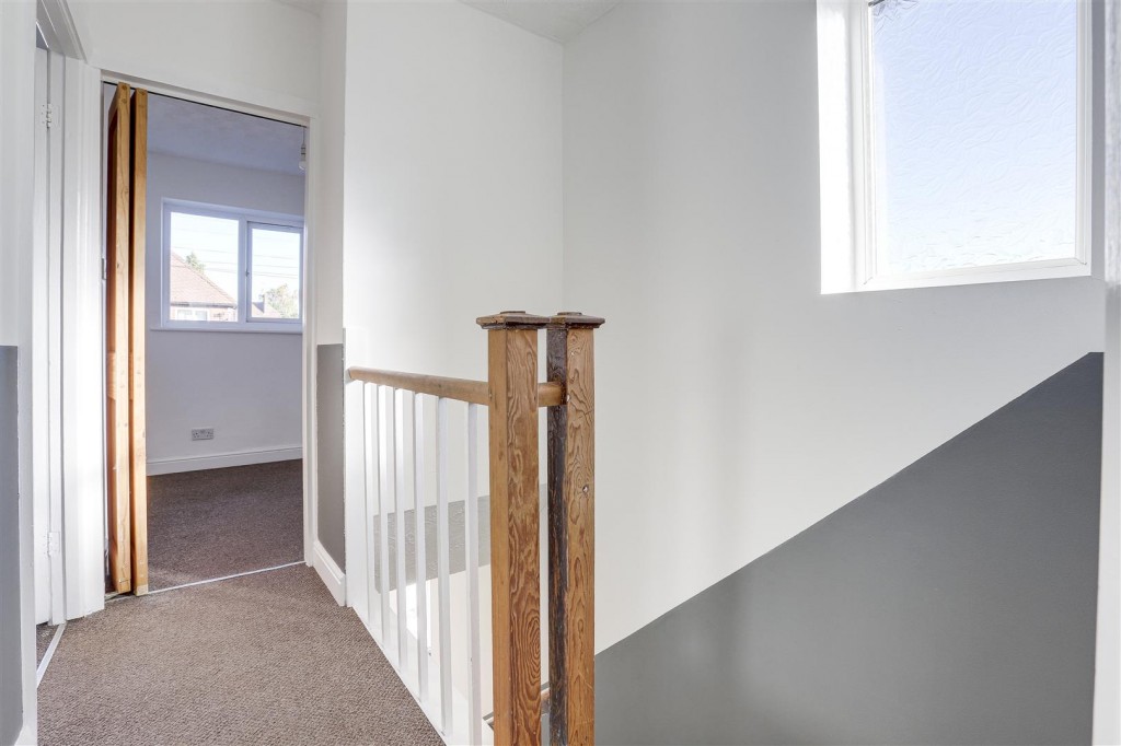 Manville Close, Beechdale, Nottinghamshire, NG8 3LP