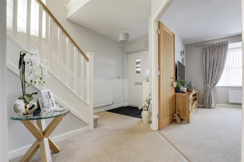 Shaldon Close, Mapperley, Nottinghamshire, NG3 5XF