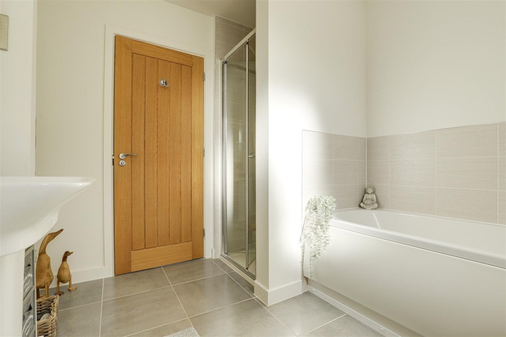 Shaldon Close, Mapperley, Nottinghamshire, NG3 5XF