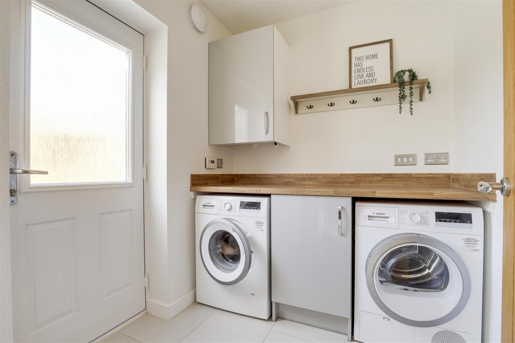 Shaldon Close, Mapperley, Nottinghamshire, NG3 5XF