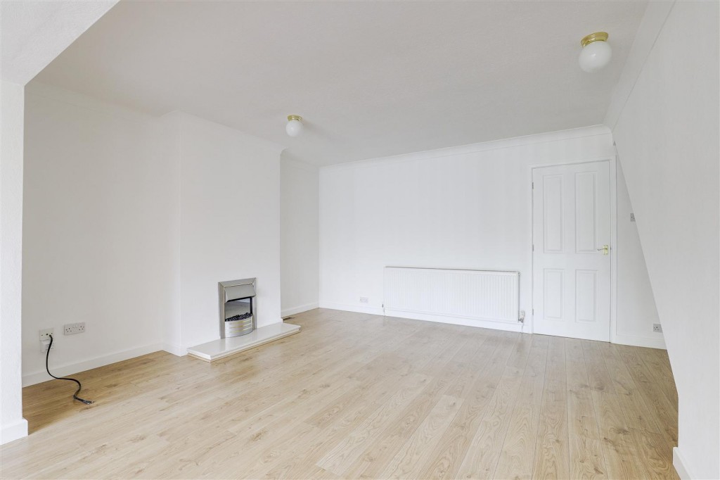 Marshall Hill Drive, Mapperley, Nottinghamshire, NG3 6HW