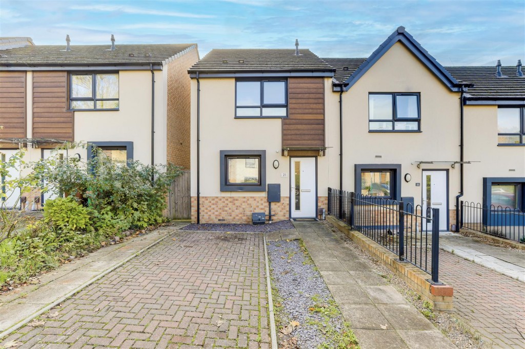 Selborne Gardens, St Anns, Nottinghamshire, NG3 2GR