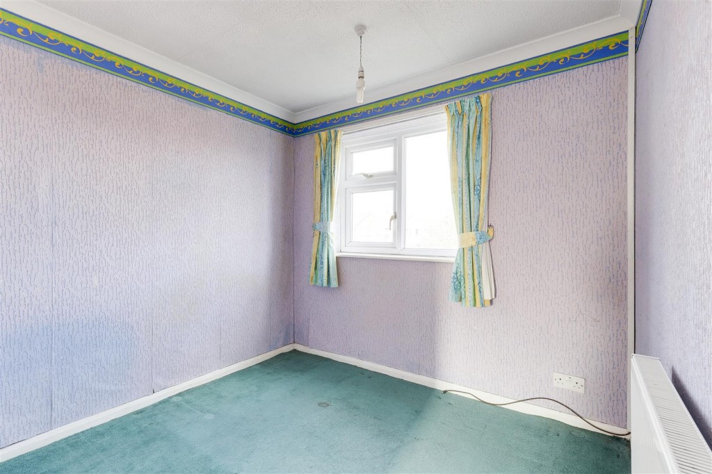 Ascot Drive, Hucknall, Nottinghamshire, NG15 6HZ