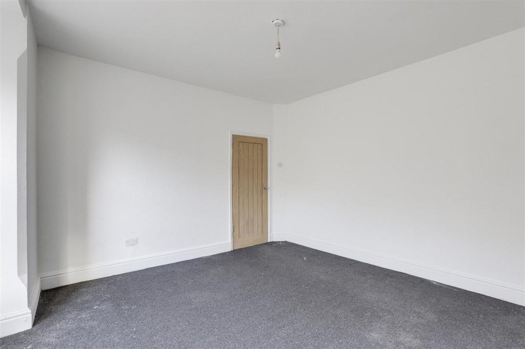 Nottingham Road, New Basford, Nottinghamshire, NG7 7AH