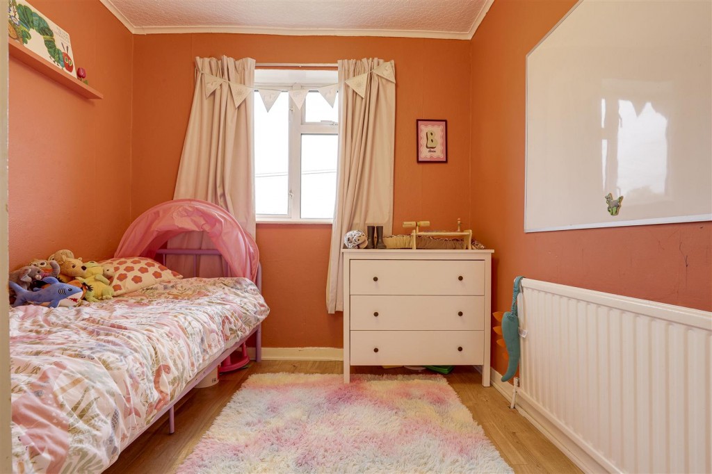 Cockington Road, Nottingham, Nottinghamshire, NG8 4DL